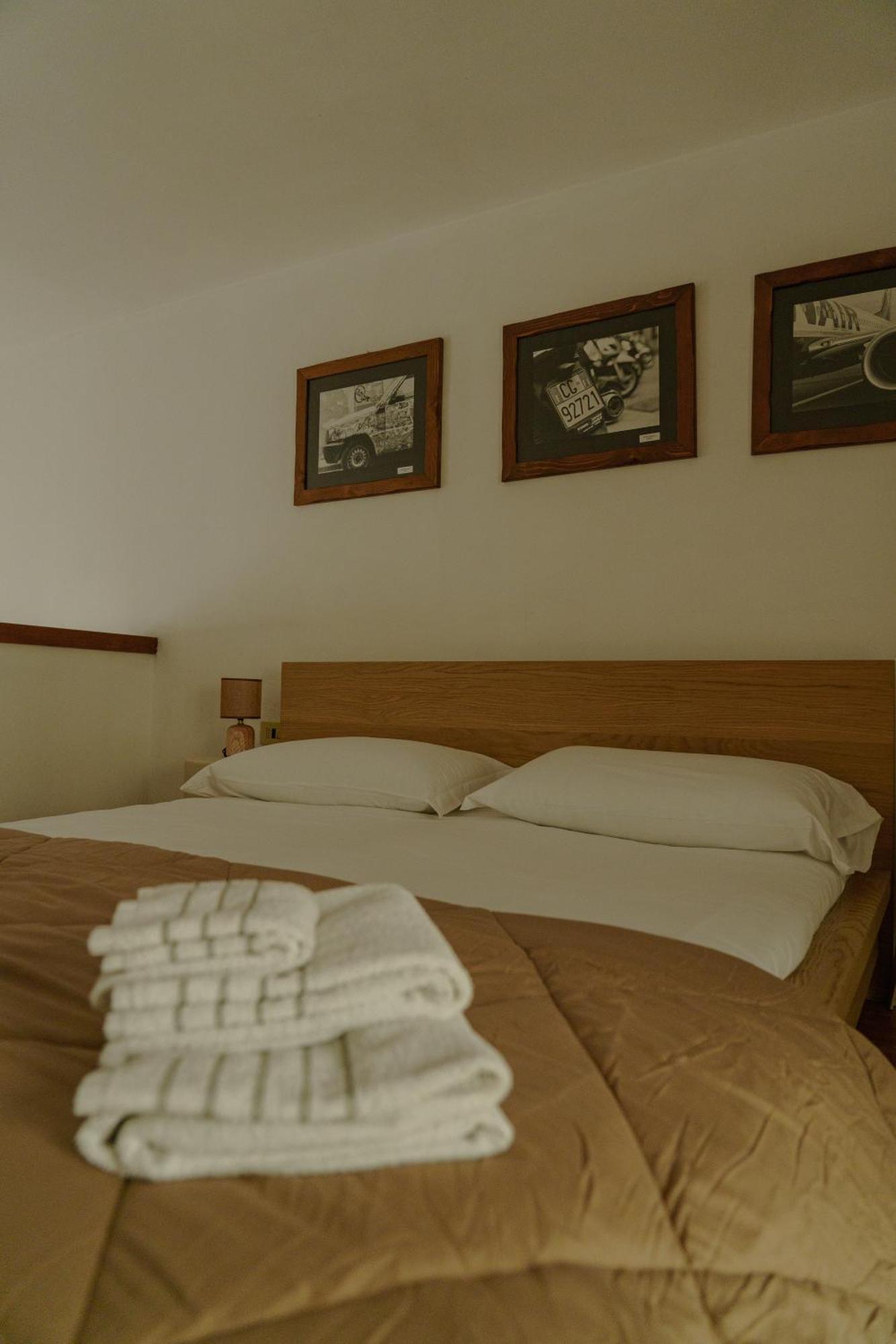 Nice One Bedroom In Historical Building Firenze Eksteriør billede