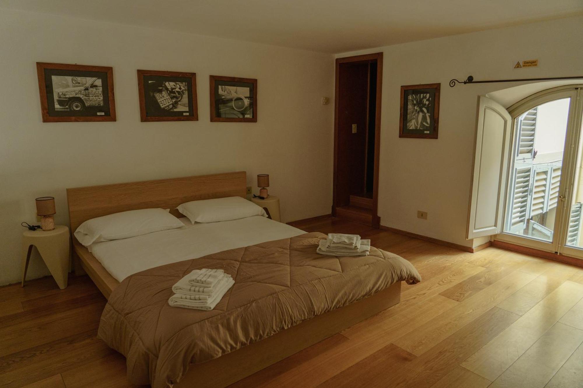Nice One Bedroom In Historical Building Firenze Eksteriør billede